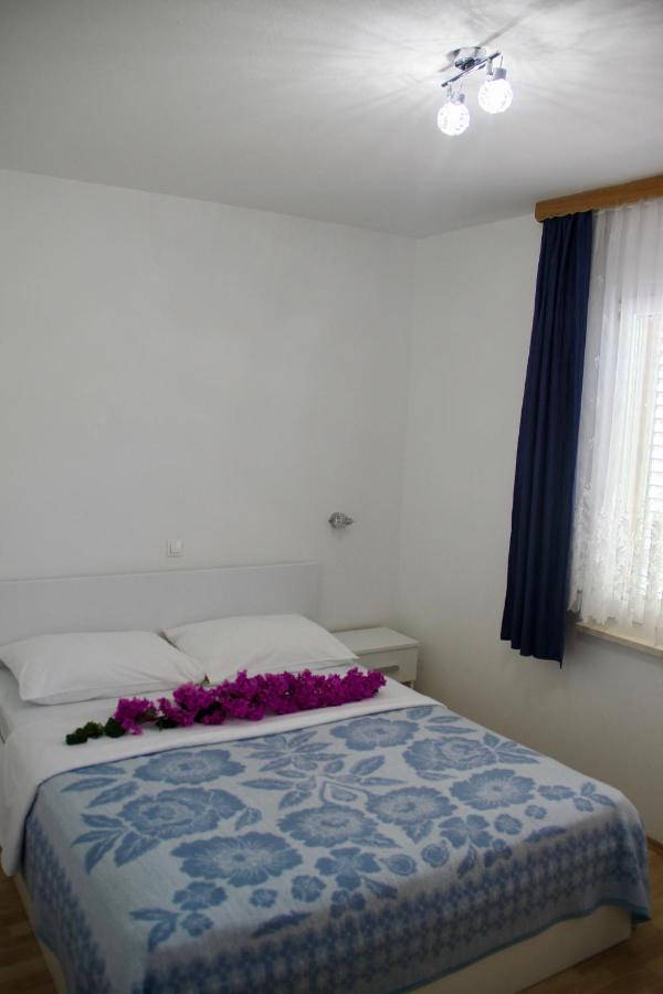 Apartments By The Sea Kneza, Korcula - 9166 Pupnat Exterior foto